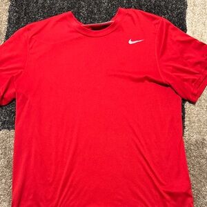Nike Men's Vibrant Red Short Sleeve Tee